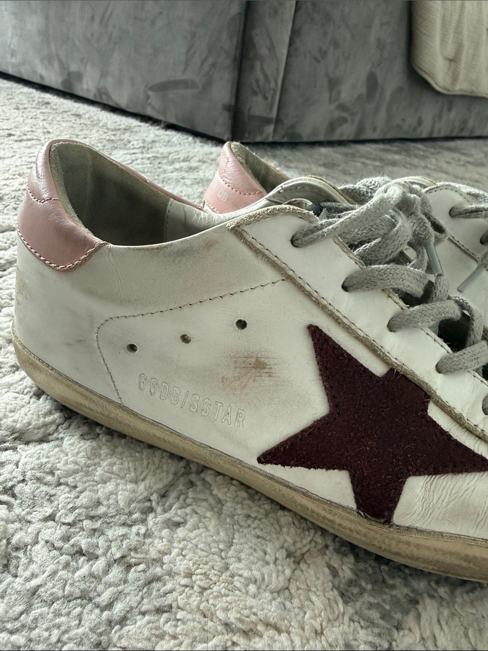 Golden Goose Women’s Super-Star Distressed Suede Trim Leather Sneakers Size 38 - Picture 6 of 6
